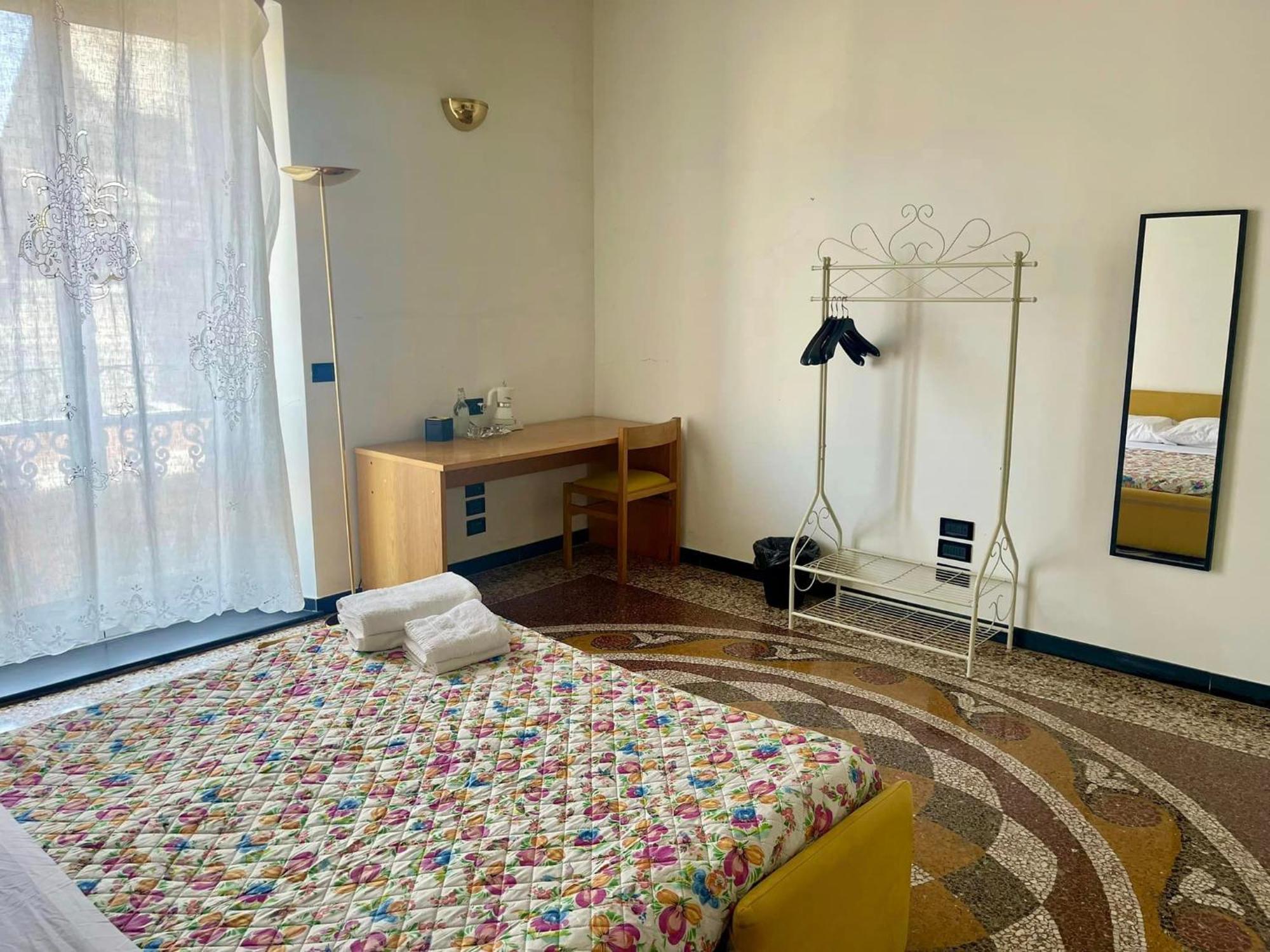 Home Sweet 3A Genoa Bagian luar foto